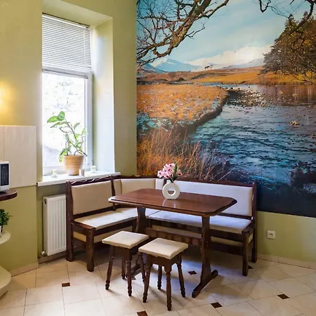 Alfa Kniazia Romana 11