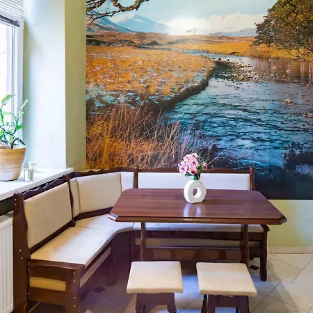 Alfa Kniazia Romana 11 Lägenhet